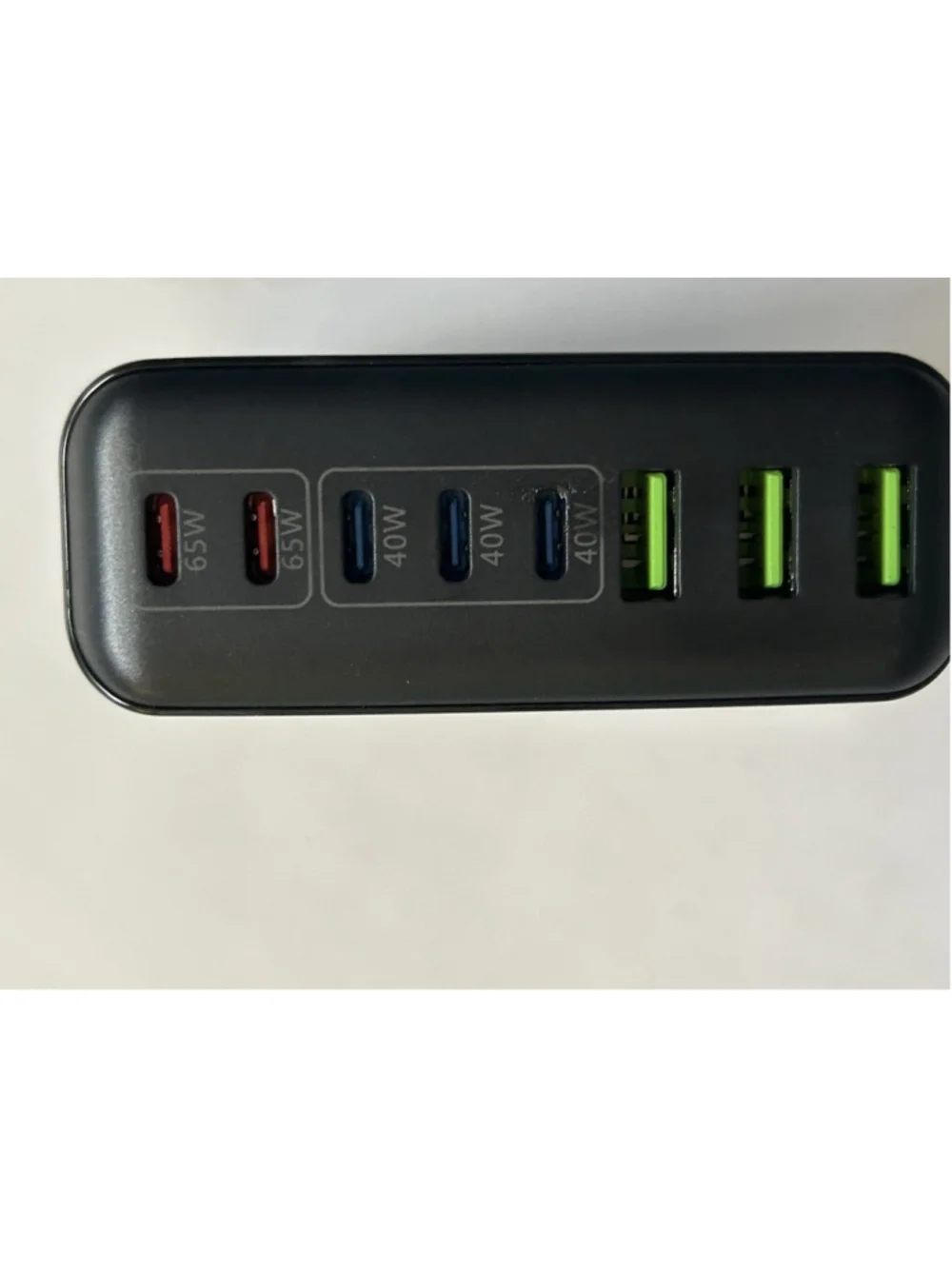 Mugueo 8-POrt USB-C Charger Model B300 5F Power Cord Included